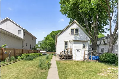2832 S Burrell St, Milwaukee, WI 53207 - Photo 25