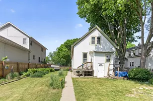 2832 S Burrell St, Milwaukee, WI 53207 - Photo 25