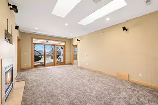7513 W Tuckaway Pines Cir, Franklin, WI 53132 - Photo 15