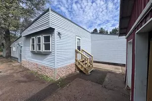 N7378 Wautoma Ave, Germantown, WI 53950 - Photo 5
