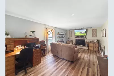 2306  Pleasant Ave, New Holstein, WI 53061 - Photo 7