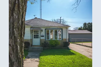 5923  44th Ave, Kenosha, WI 53144 - Photo 3
