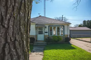 5923 44th Ave, Kenosha, WI 53144 - Photo 3