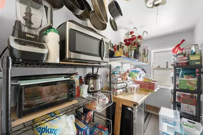 1916 S 7th St #1918, Milwaukee, WI 53204 - Photo 5