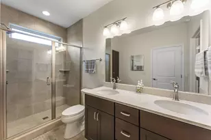 21975 W North Ave, Brookfield, WI 53045 - Photo 23