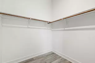 228 E Brown St, Milwaukee, WI 53212 - Photo 13