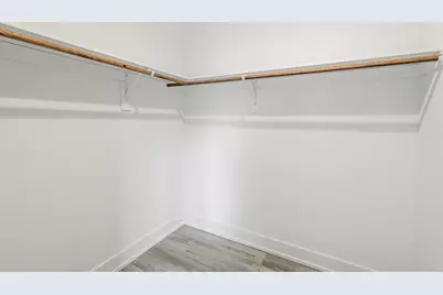 226 E Brown St, Milwaukee, WI 53212 - Photo 15