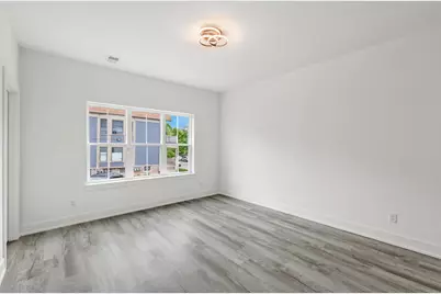 234 E Brown St, Milwaukee, WI 53212 - Photo 11
