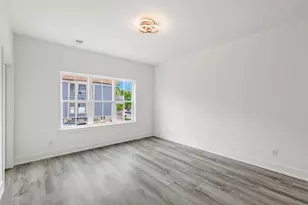 234 E Brown St, Milwaukee, WI 53212 - Photo 11