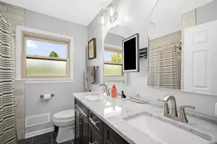 8001 W Whitaker Ave, Greenfield, WI 53220 - Photo 15
