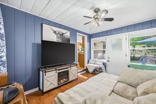 7035 N Rockledge Ave, Glendale, WI 53209 - Photo 15