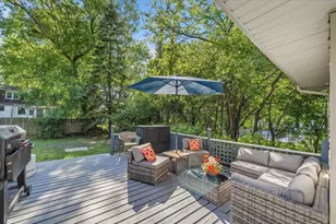 7035 N Rockledge Ave, Glendale, WI 53209 - Photo 23