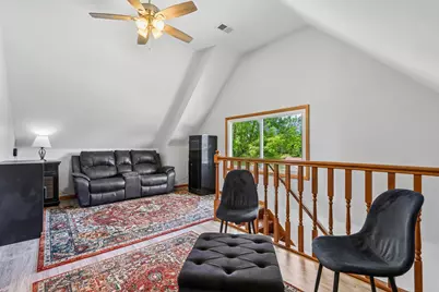 3866 E Armour Ave, Cudahy, WI 53110 - Photo 23