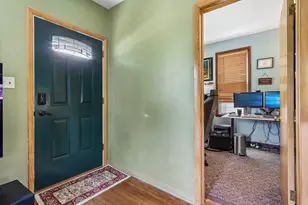 3866 E Armour Ave, Cudahy, WI 53110 - Photo 15