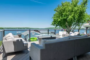 W267N2937 Peterson Dr, Pewaukee, WI 53072 - Photo 5