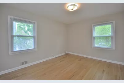 122 N Maple Ter, Oconomowoc, WI 53072 - Photo 17