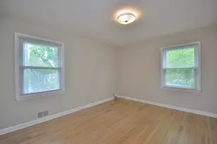 122 N Maple Terrace, Oconomowoc, WI 53072 - Photo 17