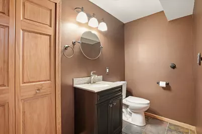 944  Bluebird Ct, Hartford, WI 53027 - Photo 35