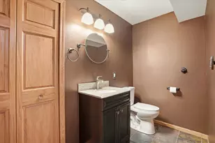 944 Bluebird Ct, Hartford, WI 53027 - Photo 35