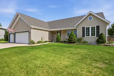 944  Bluebird Ct, Hartford, WI 53027 - Photo 53
