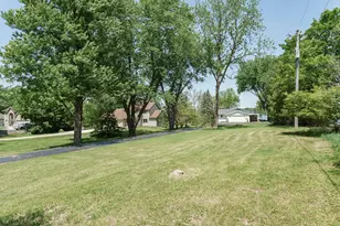 W4428 Lakeview Dr, Hustisford, WI 53034 - Photo 17