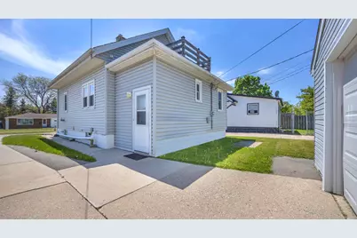 2316  Main Ave, Sheboygan, WI 53083 - Photo 3
