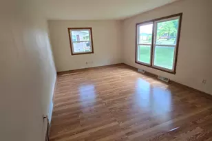 447 S Woodland Dr, Whitewater, WI 53190 - Photo 7