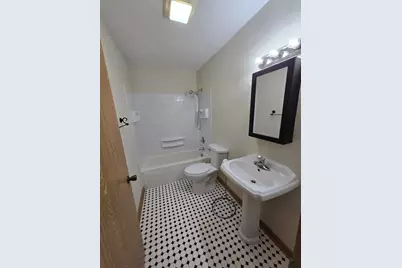 447 S Woodland Dr, Whitewater, WI 53190 - Photo 19