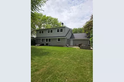 447 S Woodland Dr, Whitewater, WI 53190 - Photo 3