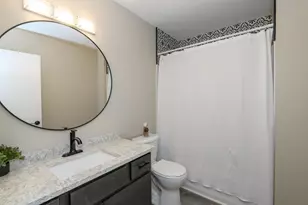 1717 Sunset Ridge Dr, West Bend, WI 53090 - Photo 15