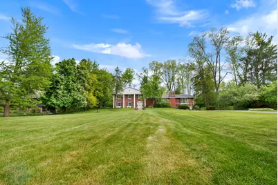 1435  Victoria Cir, Elm Grove, WI 53122 - Photo 47