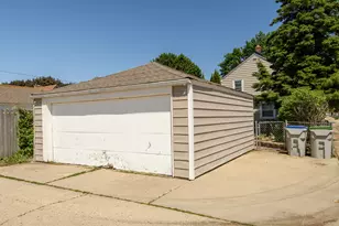 3619 S Logan Ave, Milwaukee, WI 53207 - Photo 29