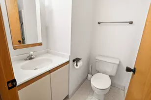 N89W16327 Main St, Menomonee Falls, WI 53051 - Photo 17