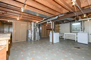 1520 Menomonee Ave, South Milwaukee, WI 53172 - Photo 27