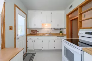 1520 Menomonee Ave, South Milwaukee, WI 53172 - Photo 11