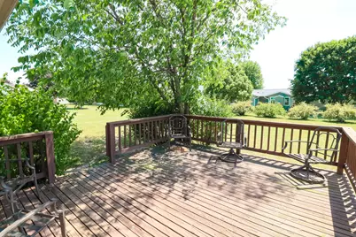 912  Packer Dr, Holmen, WI 54636 - Photo 35