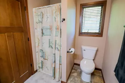 912  Packer Dr, Holmen, WI 54636 - Photo 15