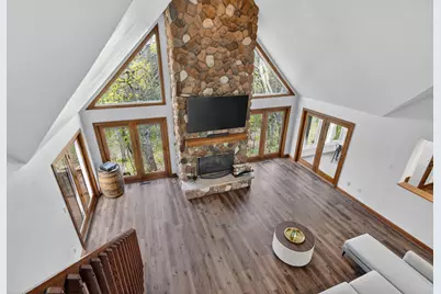 S1W31448  Hickory Hollow Ct, Delafield, WI 53018 - Photo 39