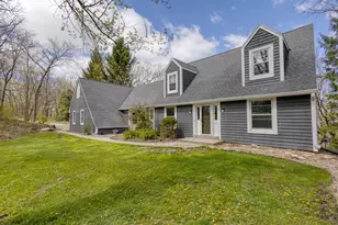 S1W31448 Hickory Hollow Ct, Delafield, WI 53018 - Photo 51