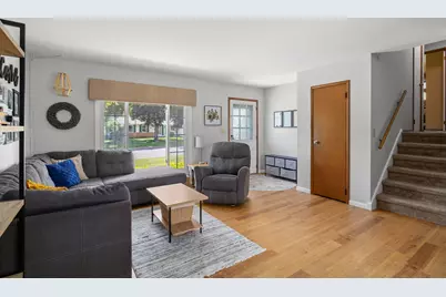 414  11th Ave, Onalaska, WI 54650 - Photo 3