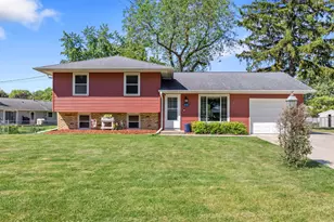 414 11th Ave, Onalaska, WI 54650 - Photo 1