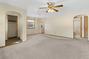 1420 Neenah St, Watertown, WI 53094 - Photo 5