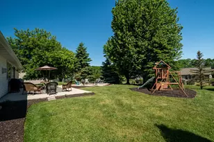 1342 Valley View Rd, Hartford, WI 53027 - Photo 33