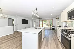 3663 E Obrien Rd, Oak Creek, WI 53154 - Photo 15