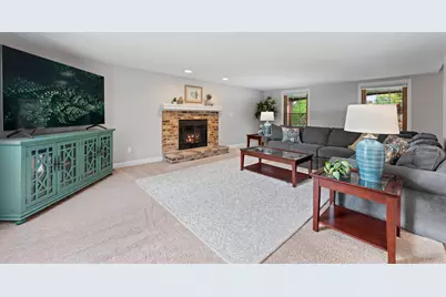 3106  Rolling Ridge Dr, Waukesha, WI 53188 - Photo 9