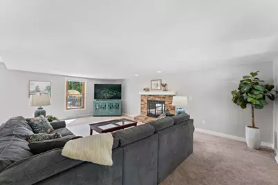 3106  Rolling Ridge Dr, Waukesha, WI 53188 - Photo 11