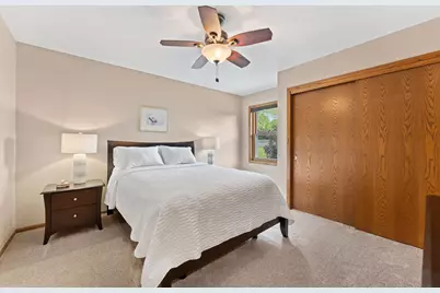 3106  Rolling Ridge Dr, Waukesha, WI 53188 - Photo 23