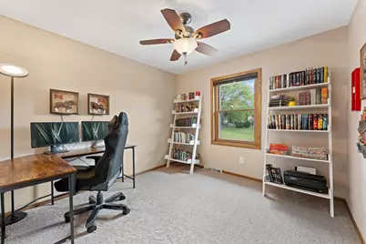 3106  Rolling Ridge Dr, Waukesha, WI 53188 - Photo 25