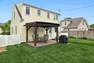 348 24th St, La Crosse, WI 54601 - Photo 23