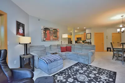N74W13737  Appleton Ave #116, Menomonee Falls, WI 53051 - Photo 7